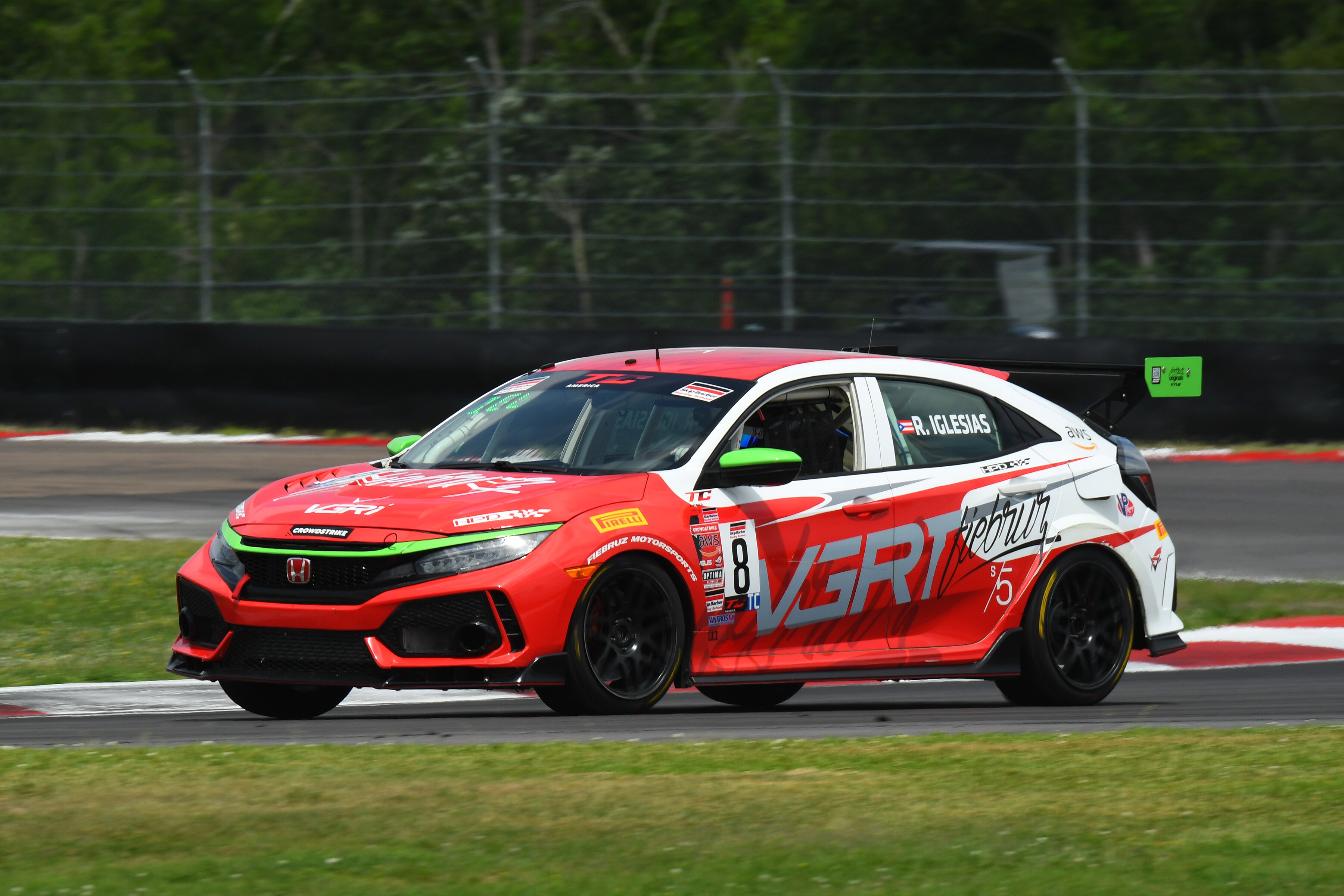 HPD Honda Civic Type R and 11th Gen HPD Civic Si earn Wins and Podiums ...
